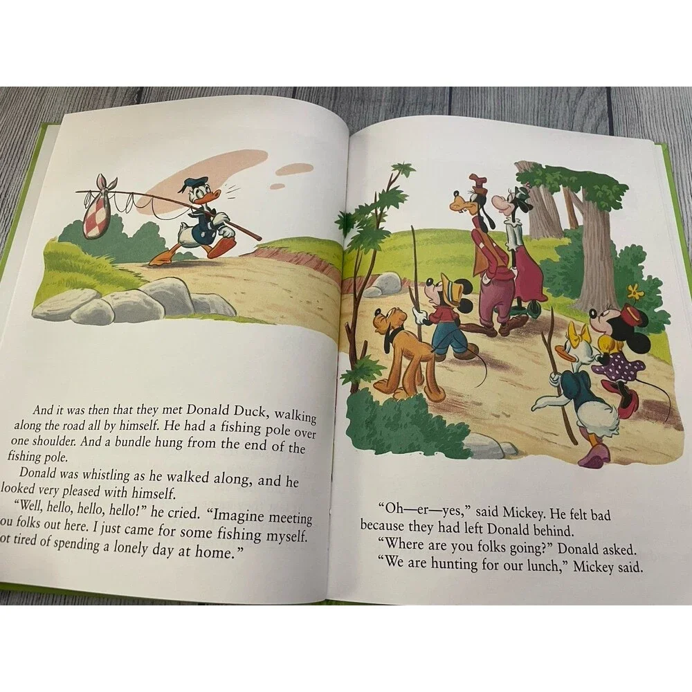 Vintage Disney Mickey Mouse’s Picnic Hardcover Book, Storybook Favorites, 2006